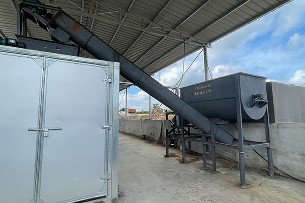 經過畜禽糞便處理設備處理的糞便儲存需要注意些什么 經過畜禽糞便處理設備處理的糞便儲存需要注意些什么